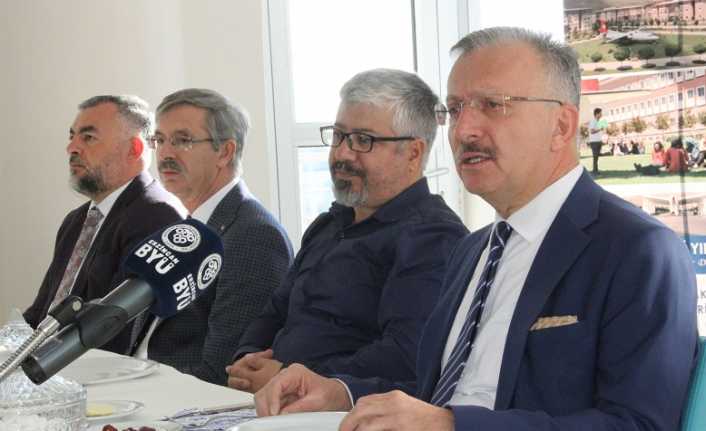 Erzincan Binali Yıldırım Üniversitesi Rektörü Prof. Dr. Akın Levent, Erzincan’da