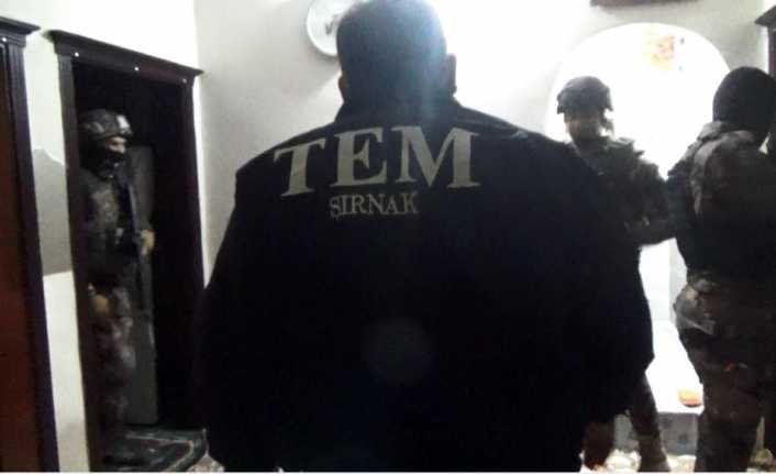 Şırnak’ta terör örgütü PKK/KCK’ya yönelik eş zamanlı düzenlenen operasyonda 50
