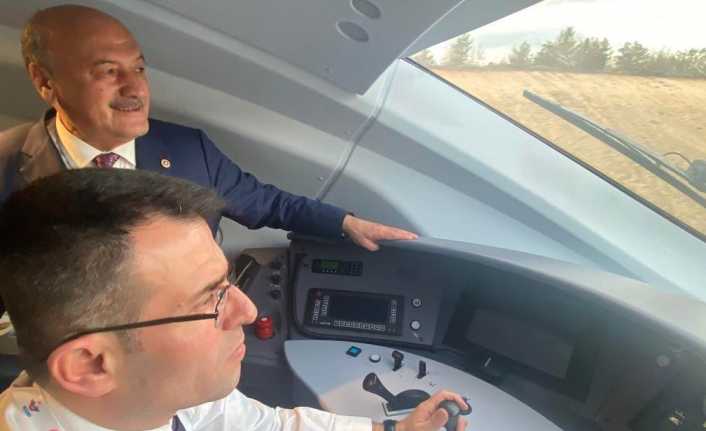 Karaman: “Ankara Erzincan arası 3 saate inecek.”