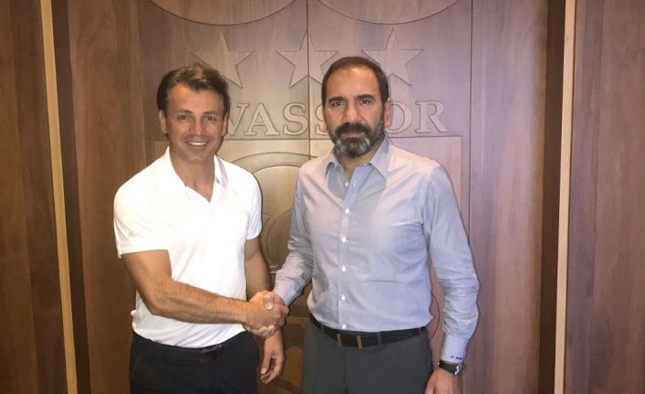 Spor Toto Süper Lig ekiplerinden Demir Grup Sivasspor, Teknik Direktör