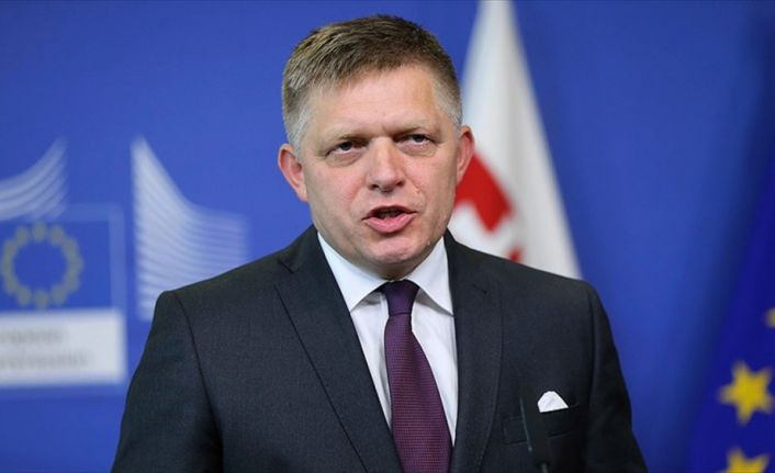 Slovakya’da işlenen gazeteci cinayeti, iki bakanın ardından Başbakan Robert Fico’yu
