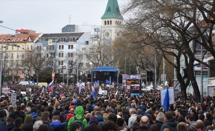 Slovakya’nın başkenti Bratislava’da yolsuzlukla mücadelenin daha güçlü bir şekilde yürütülmesi