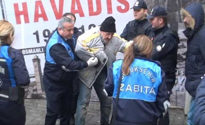 İstanbul’da dün akşam saatlerinden itibaren etkili olan soğuk, rüzgarlı ve