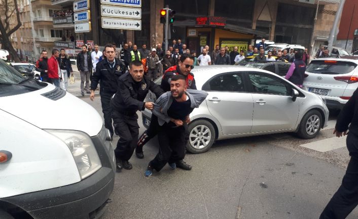 Ankara’da sarhoş oldukları iddia edilen 4 şahıs, aralarında çıkan kavgaya