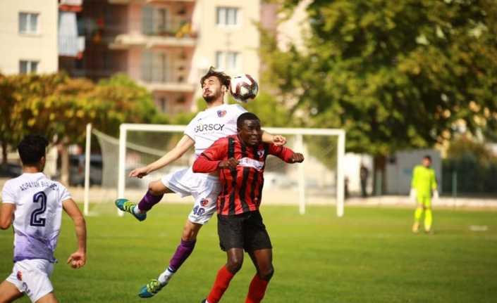 Denizli’de amatör lig maçında kalp krizi geçirerek hayatını kaybeden 23