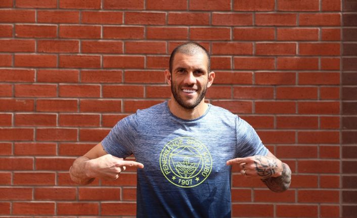 Fenerbahçe’nin Brezilyalı golcüsü Fernandao, şampiyonluk için sonuna kadar savaşacaklarını söyledi.