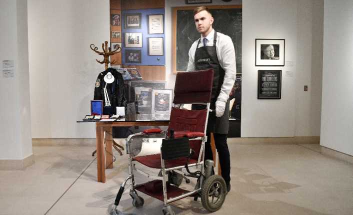 Geçtiğimiz Mart ayında hayatını kaybeden ünlü fizikçi Stephen Hawking’in tekerlekli
