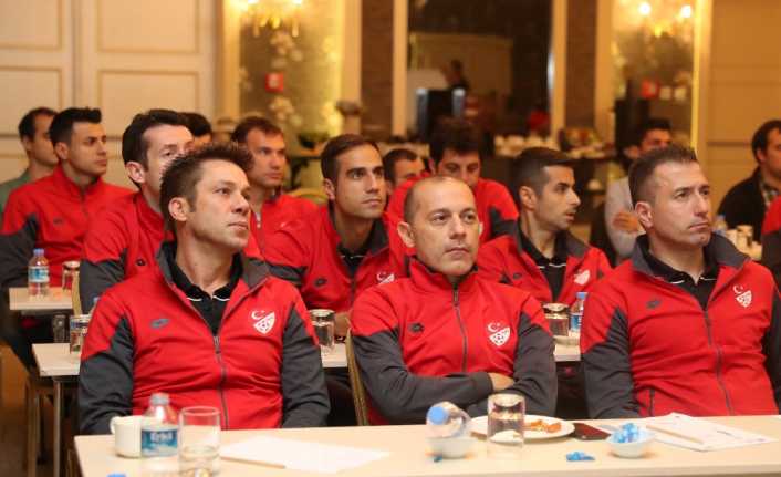 Merkez Hakem Kurulu tarafından düzenlenen Süper Lig Hakem Ara Semineri,