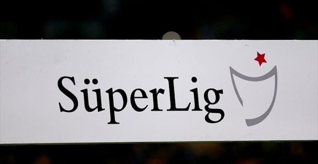 Süper Lig'inin ilk yarısında süre bulan 409 oyuncudan sadece 9