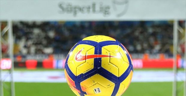Süper Lig'de 19. hafta geride kalırken puanı birbirine yakın 7