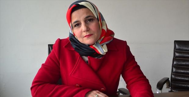 Suriyeli öğretmen anne Hene İbo, "Eğitimin yanı sıra Suriyeli yetim