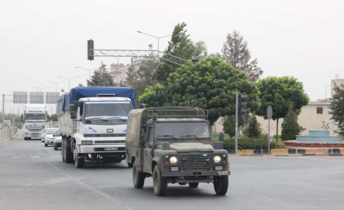 Kilis’ten Suriye’ye zırhlı araç, Hatay sınırına mühimmat ile topçu bataryası