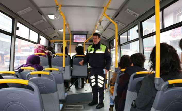 Erzincan’da Emniyet Müdürlüğü Trafik Tescil ve Denetleme Şube Müdürlüğü ekipleri