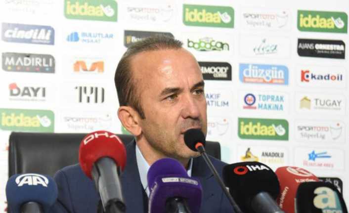 BB Erzurumspor Teknik Direktörü Mehmet Özdilek, Göztepe galibiyetinin ardından taraftarları