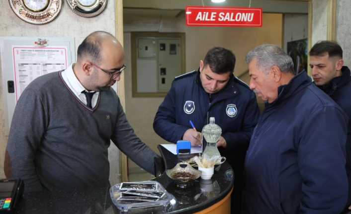 Erzincan Belediyesi Zabıta Müdürlüğü tarafından tarife ve fiyat listesi denetimi