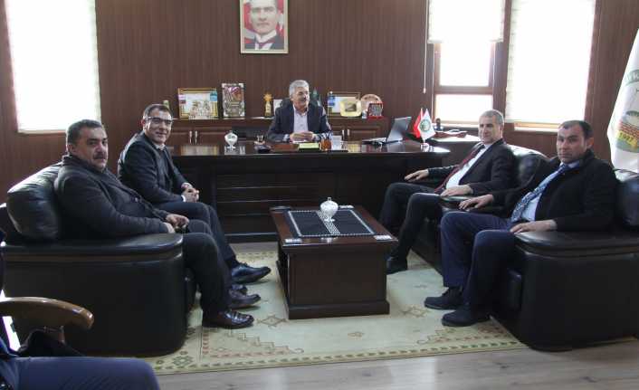 Taş: Belde Belediyelerimizi Kapattırmayacağız CHP Erzincan Belediye Başkan Adayı İsmail Taş, kapatılan belde belediyelerini
