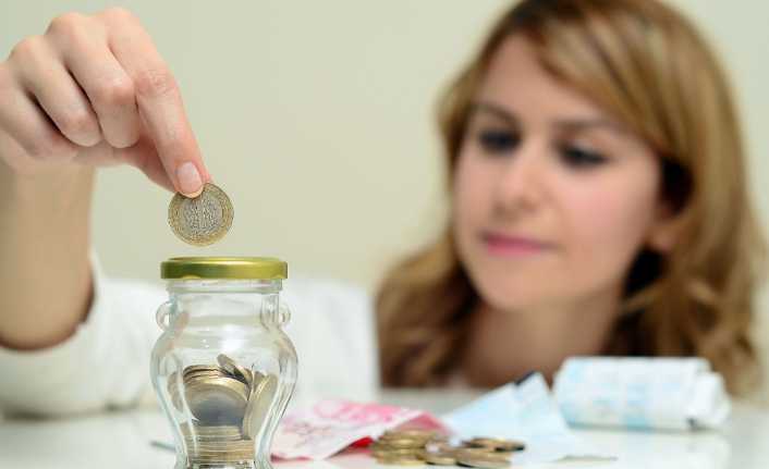 Son dönemde yaşanan fiyat artışlarıyla birlikte uzmanlar, vatandaşlara ekonomik olarak