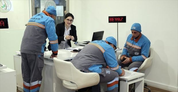 Kadroya geçme şartlarını karşılayan taşeron işçilerin 2 Ocak'ta başlayan 10
