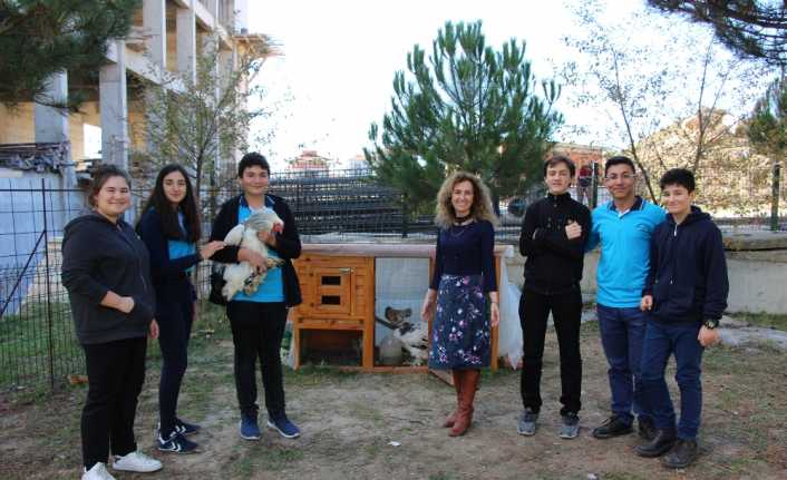 Kocaeli’de yaşayan ve Samsun’daki Kavak Rıdvan Çelikel Fen Lisesini kazanan