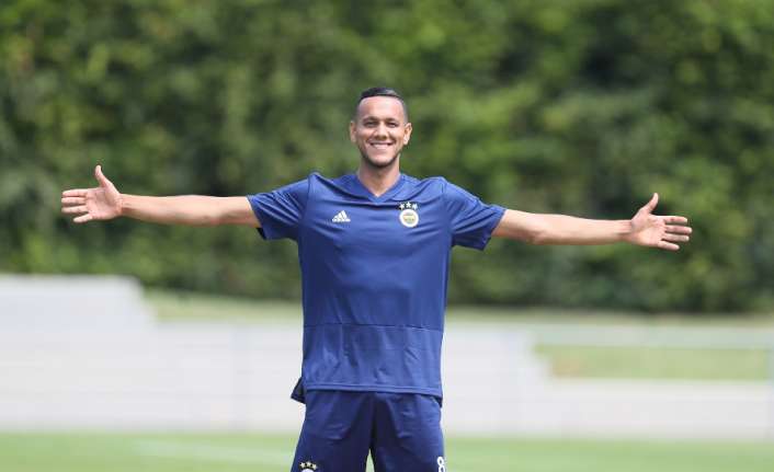 Fenerbahçe’nin Brezilyalı futbolcusu Josef de Souza, bu sezon tek hedeflerinin