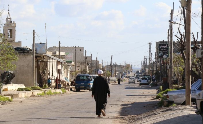 Temizlenen Afrin’e bağlı Meryemeyn köyünde teröristlerin oynadığı akıl almaz oyunu