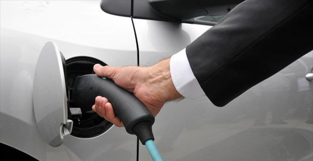 Gersan Elektrik Ticaret ve Sanayi AŞ Pazarlama Müdürü Şalcı, "Tesla'nın
