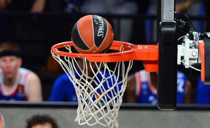 THY Euroleague’in 12. haftasında Anadolu Efes ile Darüşşafaka, Yunanistan deplasmanında