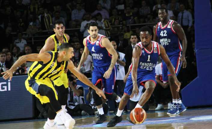 THY Euroleague’in 4. haftası Türk derbisine sahne olacak. Yarın oynanacak