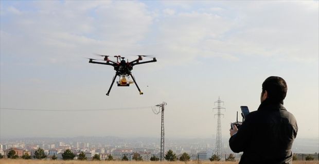 Tarım arazilerindeki mahsulün gelişimini, kalitesini, yetişme sürecini ve insan gözünün