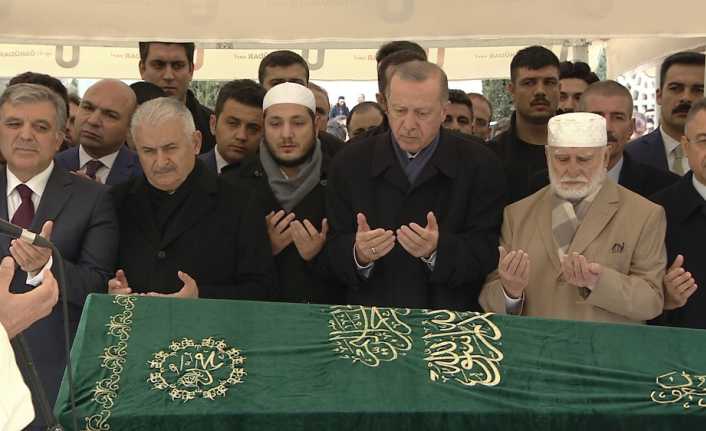 Cumhurbaşkanı Recep Tayyip Erdoğan, İş adamı Abdullah Tivnikli’nin cenaze törenine