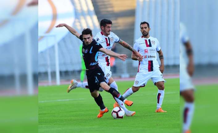 Trabzonspor, hazırlık maçında karşılaştığı İtalyan ekibi Cagliari ile 0-0 berabere