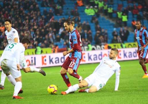 Spor Toto Süper Ligin 15’nci haftasında Trabzonspor ile Atiker Konyaspor