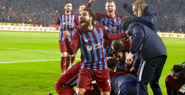 Ligde 5 Şubat Pazartesi günü Göztepe'yi konuk edecek bordo-mavililer, 18