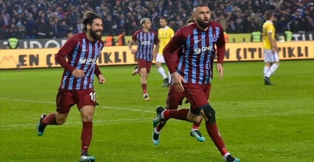 Hafta sonu sahasında Medipol Başakşehir ile karşılaşacak bordo-mavililer, İstanbul takımları