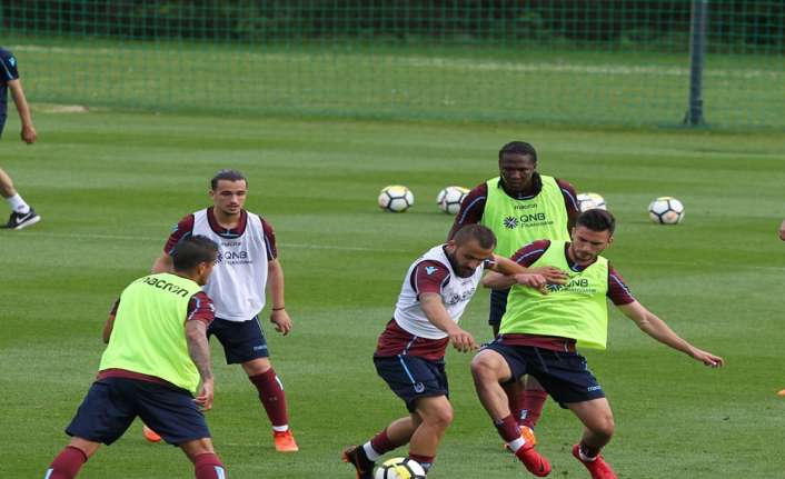 Slovenya’da yeni sezon hazırlıklarını sürdüren Trabzonspor, taktik çalıştı. Bordo-mavililerin antrenmanında