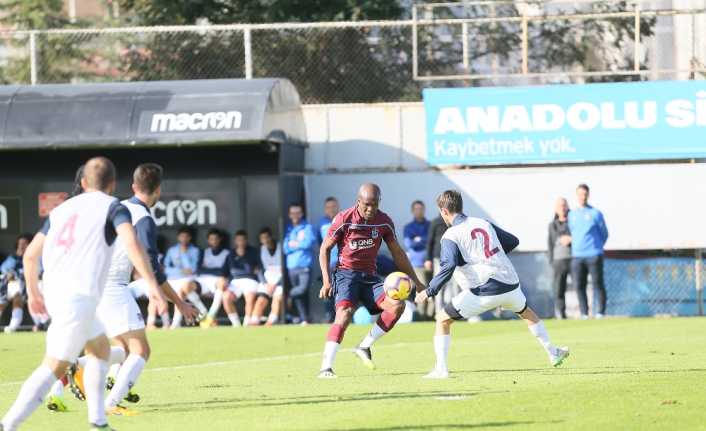 Fenerbahçe maçı hazırlıklarını sürdüren Trabzonspor, U21 takımı ile antrenman maçında