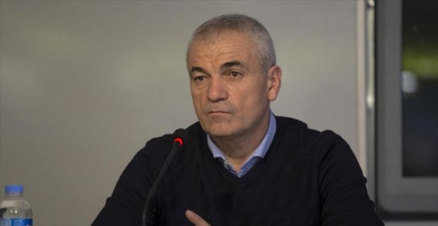 Trabzonspor Teknik Direktörü Çalımbay, bordo-mavili takımda çalışmaktan dolayı çok mutlu