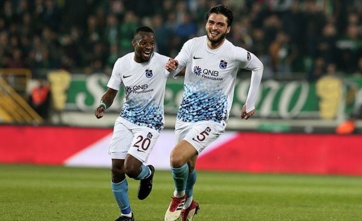 Evkur Yeni Malatyaspor maçıyla Trabzonspor forması altında 100. maçına çıkmaya