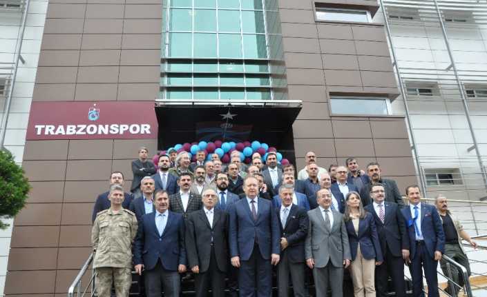 Trabzonspor’un yenilenen tesis binalarının açılışı yapıldı.