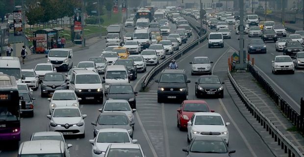 Türkiye'de trafiğe kayıtlı araç sayısı, 2017'de bir önceki yıla göre