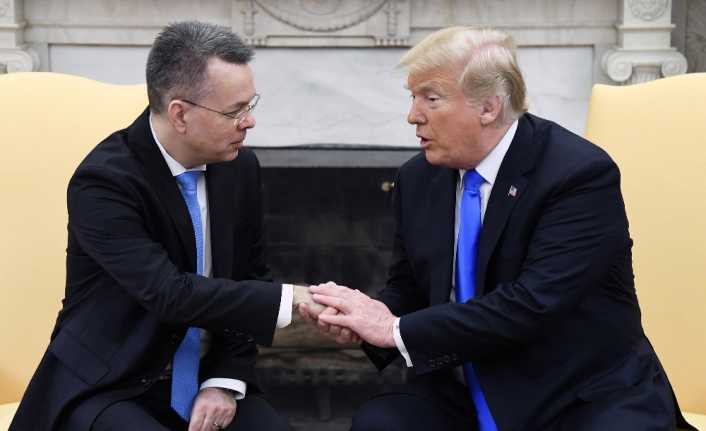 ABD Başkanı Donald Trump, Beyaz Saray’da dün serbest bırakılan Rahip