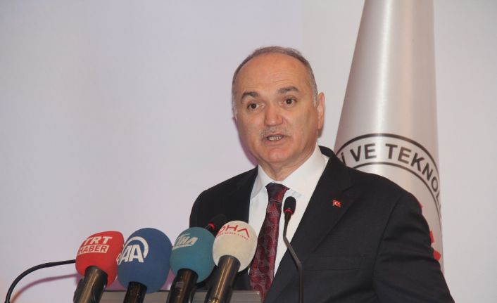 Bilim Sanayi ve Teknoloji Bakanı Dr. Faruk Özlü, "TÜBİTAK’ı daha