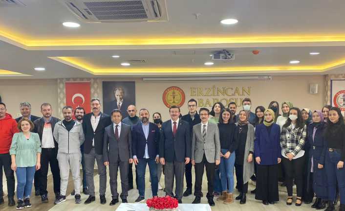 "Tüketici Hukuku Uygulamaları" Erzincan Barosunun ev sahipliğinde "Tüketici Hukuku Uygulamaları" konulu meslek içi