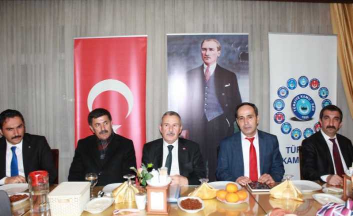 Türk Büro Sen Genel Başkanı Osman Eksert, bir dizi ziyaretlerde