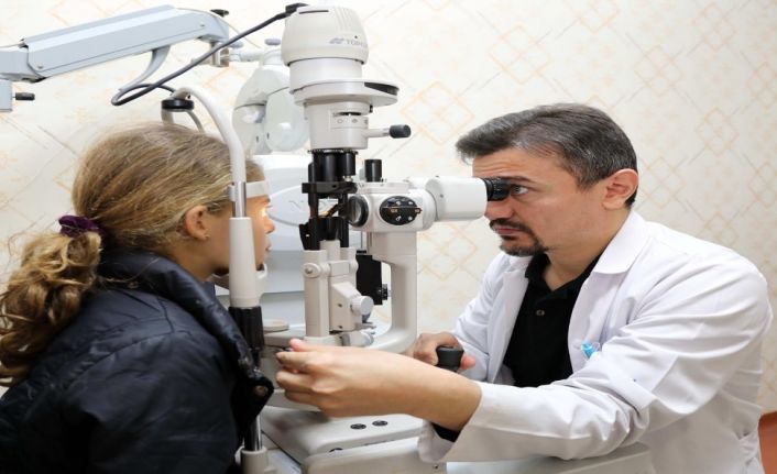 Uluslararası platformda 22 ülke ve 220 göz doktorunun katılımıyla gerçekleşen