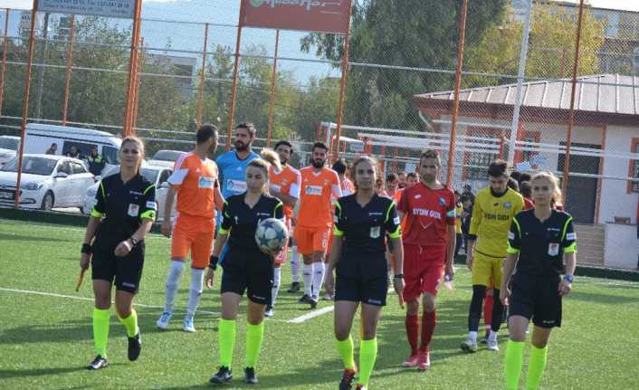 Türk futbol tarihinde bir ilk yaşandı. Bölgesel Amatör Ligi (BAL)