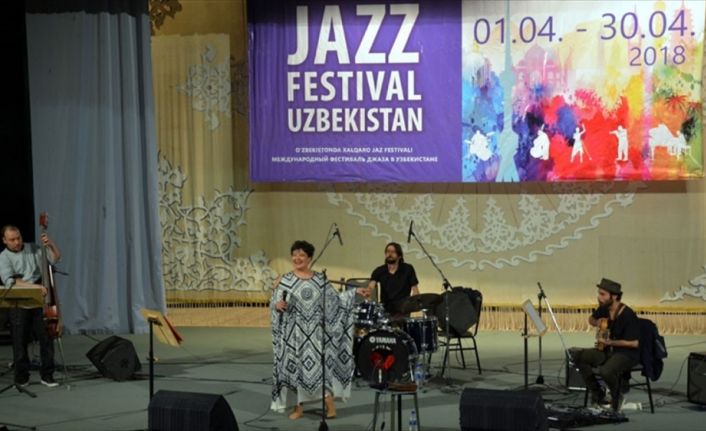 Özbekistan'ın başkenti Taşkent'te devam eden Uluslararası Caz Festivali çerçevesinde Türk