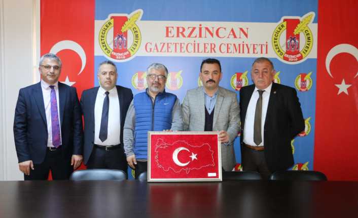 Türk Sağlık Sen Erzincan Şube Başkanı Ahmet Han Gülırmak ve