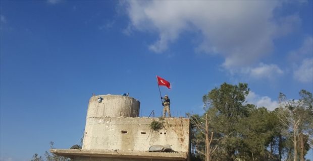 Türkiye'den Afrin halkına SMS yoluyla 3 dilde gönderilen mesajlarda "teröristlere