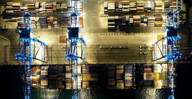 Türkiye, e-ihracatta dünya devleriyle rekabet etmek için yurt dışında lojistik